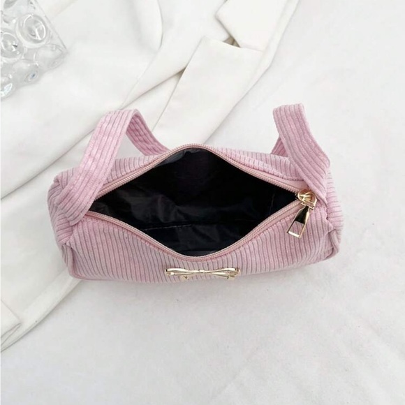 ⚠️Clearance Gold Bow Accent Pink Lightweight Women's Shoulder Bag - Picture 6 of 8